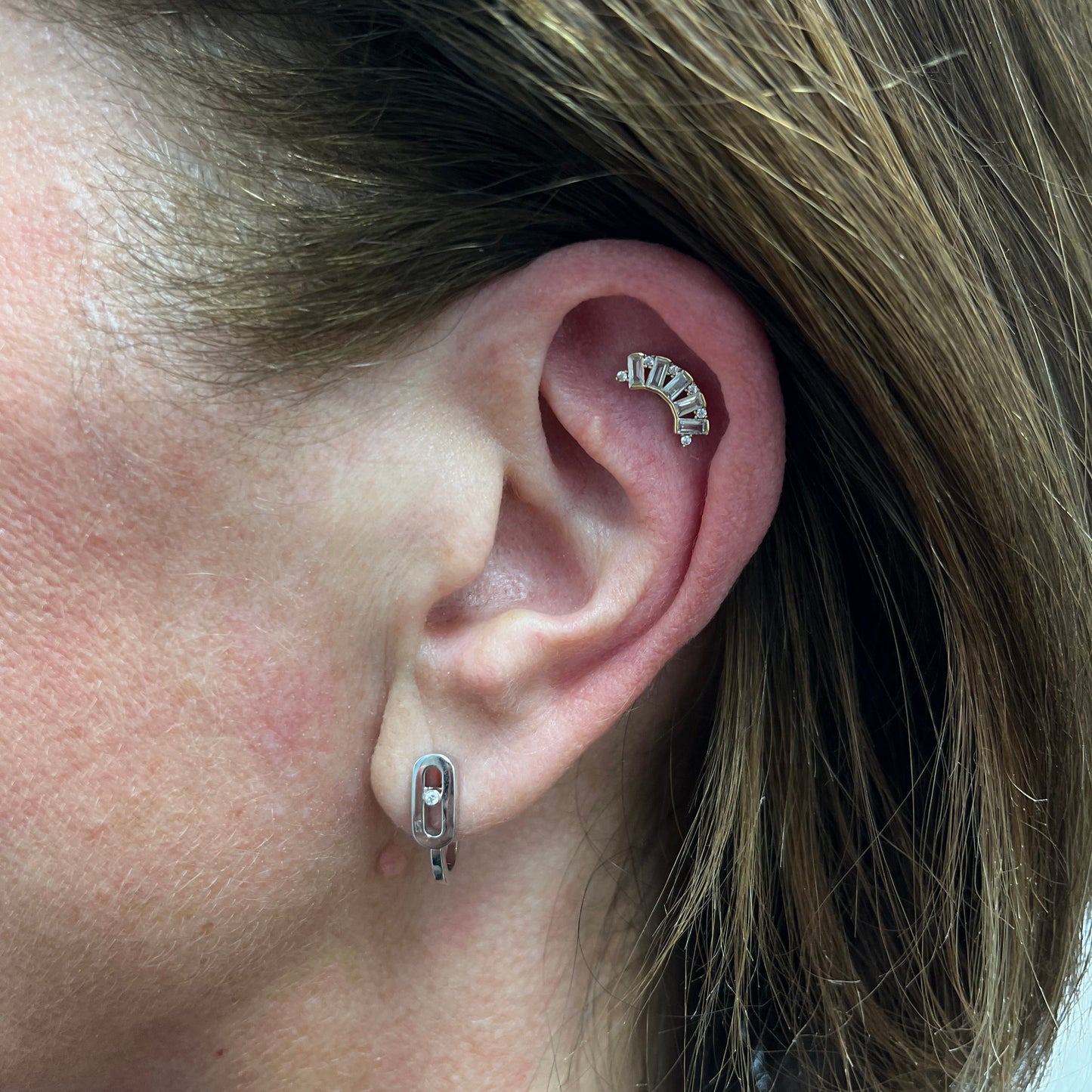 Ear Piercing Service // Perforación de Orejas