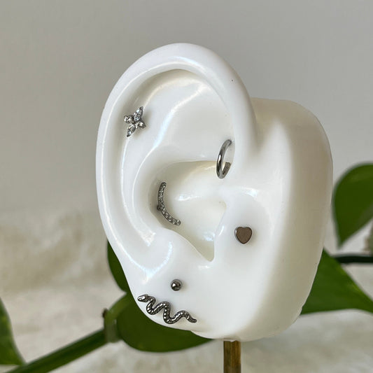 Ophilia Ear Curation
