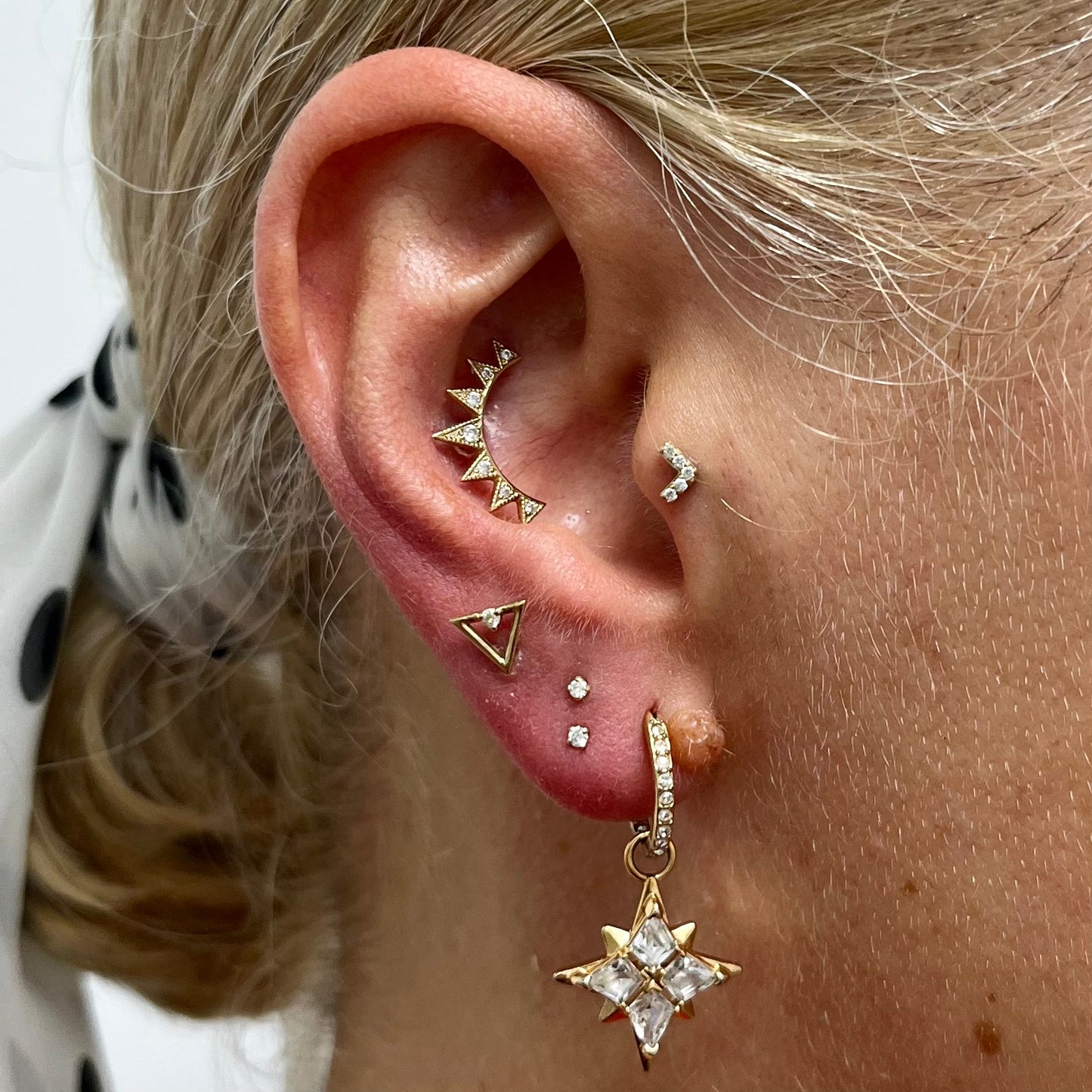 Ear Piercing Service // Perforación de Orejas